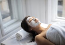 Giv dit ansigt ekstra kærlighed med en lermaske!